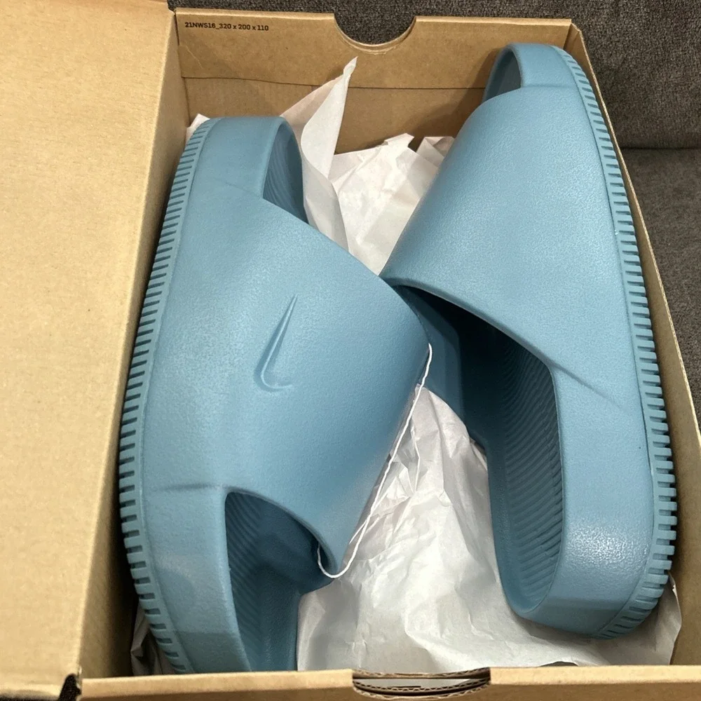 Nike Calm Slide Mens 10 Smokey Blue Minimalist Sporty Sandal Slip On FD4116-005